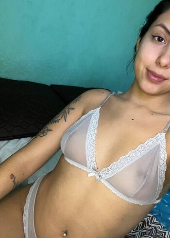 Full leaked Elianabubbles page private photo