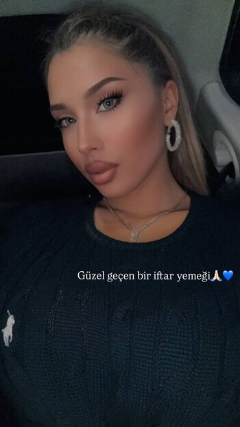 Full leaked Elif karaarslan page private photo