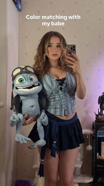 Full leaked Elina private photo