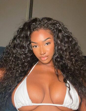 Full leaked Elinda san private photo