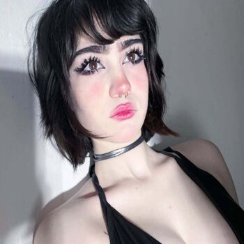 Full leaked Elinoiiddx private photo
