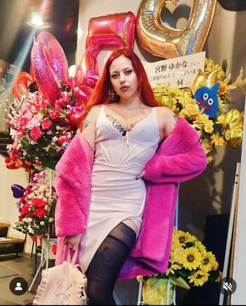 Full leaked Elisa phantomhive private photo