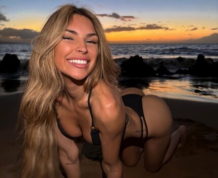 Full leaked Elisabeth rioux page private photo