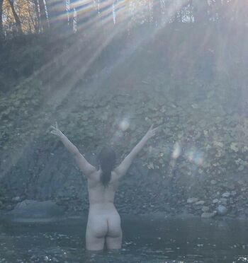 Full leaked Elise bauman private photo