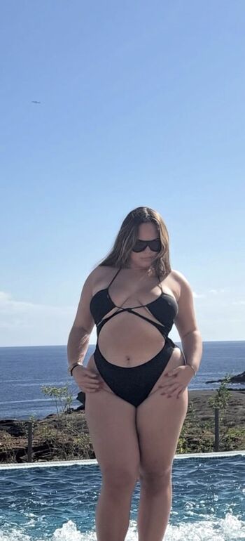 Full leaked Elise cptn private photo