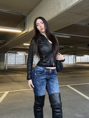 Full leaked Elise denisee page private photo