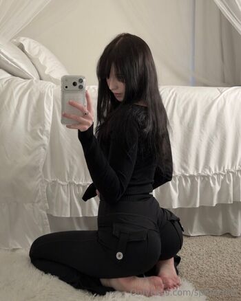 Full leaked Eliserenee private photo