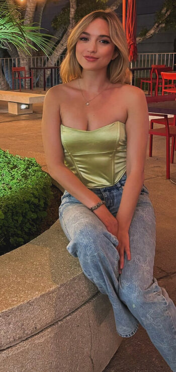 Full leaked Eliza jane private photo