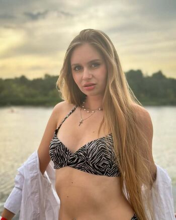 Full leaked Elizabehtttt private photo