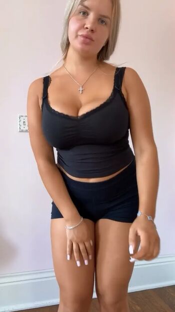 Full leaked Elizabeth m page private photo
