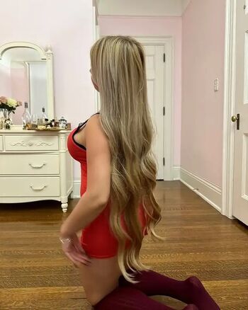Full leaked Elizabeth m private photo