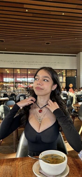 Full leaked Elizabeth montejano private photo