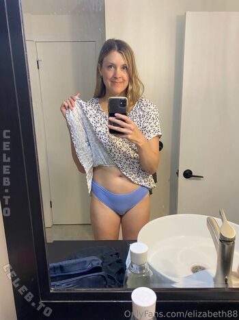 Full leaked Elizabeth private photo