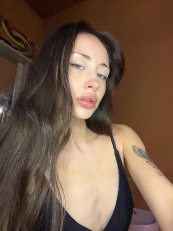 Full leaked Elizabethlynn page private photo