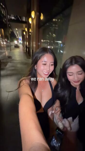Full leaked Elizabethxpang page private photo