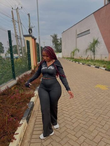 Full leaked Elizar kimani private photo