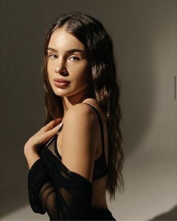 Full leaked Elizaveta private photo