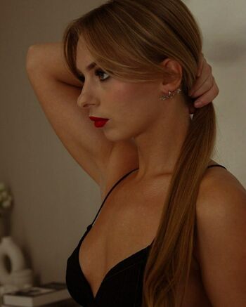 Full leaked Elizavettka private photo