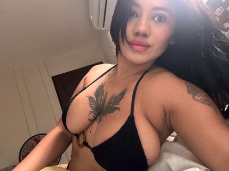 Full leaked Elky ochoa private photo