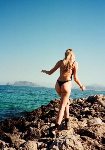 Full leaked Ellna a page private photo