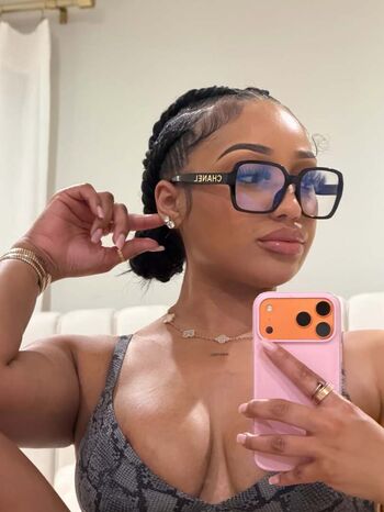 Full leaked Ella bandz private photo