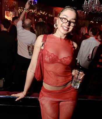 Full leaked Ella eyre private photo