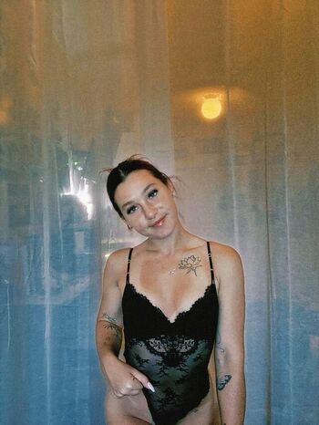 Full leaked Ella hanson private photo