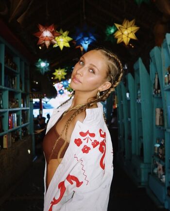 Full leaked Ella horan page private photo