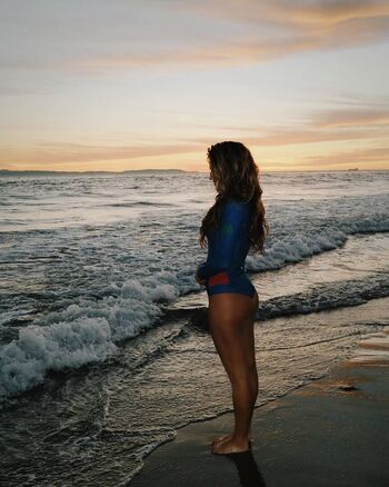 Full leaked Ella horan private photo