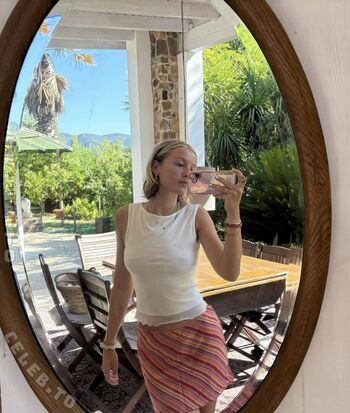Full leaked Ella kania private photo