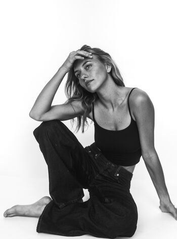 Full leaked Ella kernkamp private photo