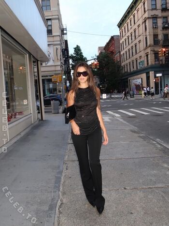 Full leaked Ella mendelsohn page private photo