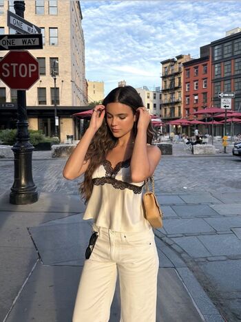 Full leaked Ella mendelsohn page private photo