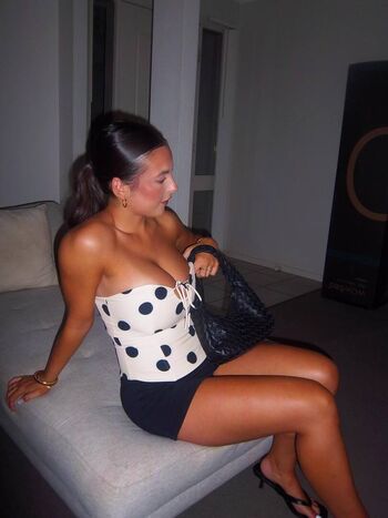 Full leaked Ella midgley private photo