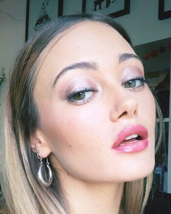 Full leaked Ella purnell page private photo