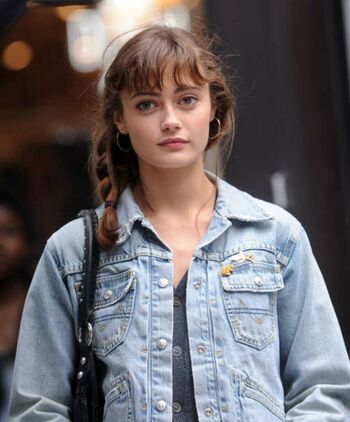 Full leaked Ella purnell page private photo