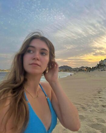 Full leaked Ella rene page private photo