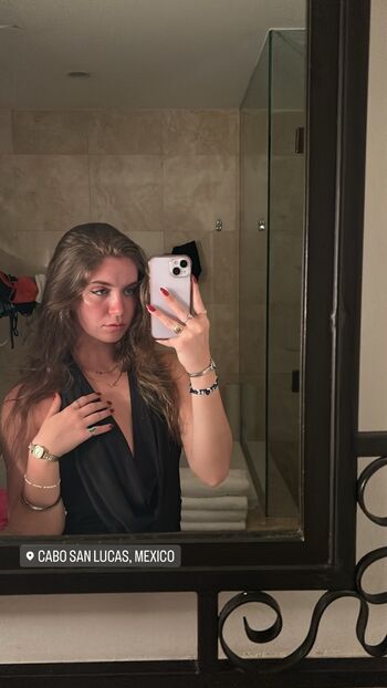 Full leaked Ella rene private photo