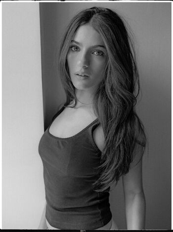 Full leaked Ella rubin page private photo