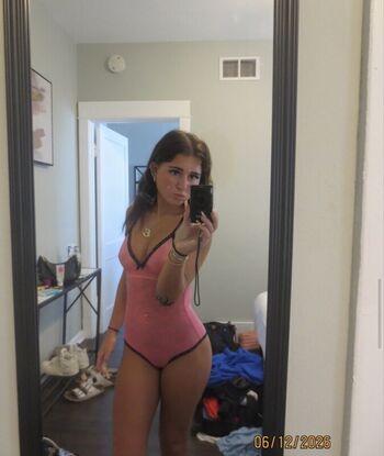 Full leaked Ellabk private photo