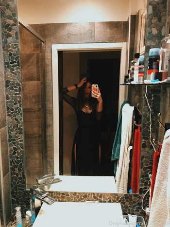 Full leaked Ellbat private photo