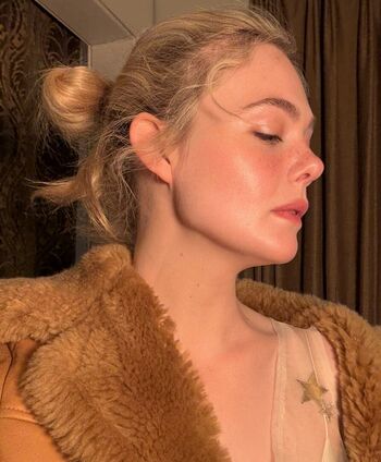 Elle Fanning