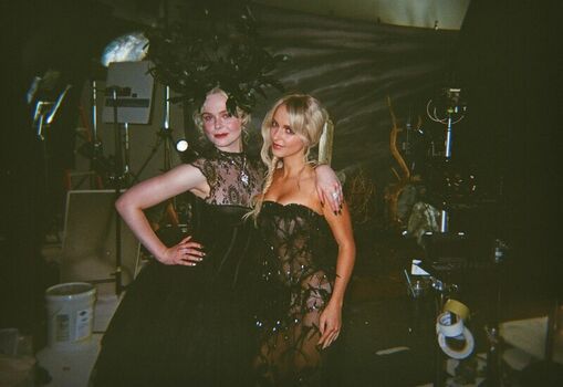 Full leaked Elle fanning page private photo