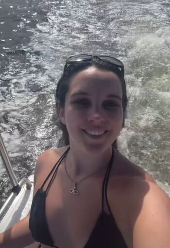 Full leaked Elle mulvaney private photo