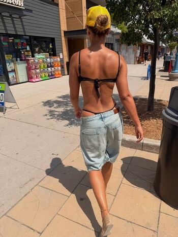 Full leaked Elle smith private photo