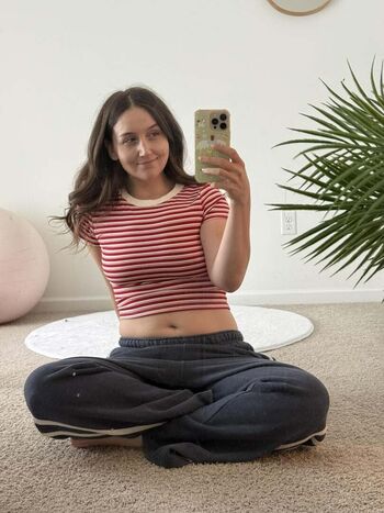 Full leaked Elle private photo