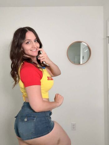 Full leaked Elle private photo