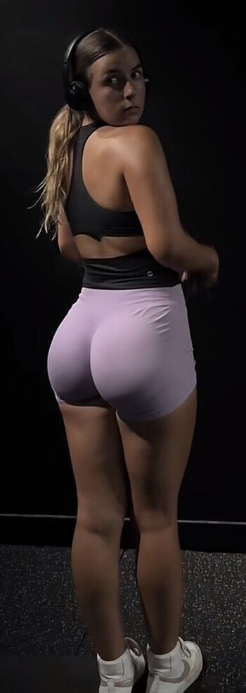 Full leaked Ellebabics private photo