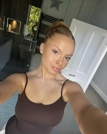 Full leaked Ellebotterill private photo