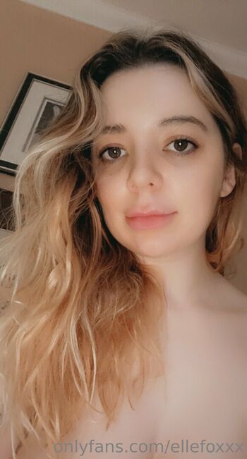Full leaked Ellefoxfree private photo